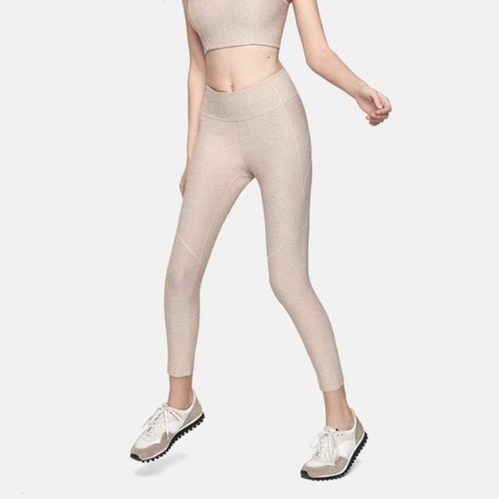 Outdoor Voices 3/4 Warmup Legging Sand